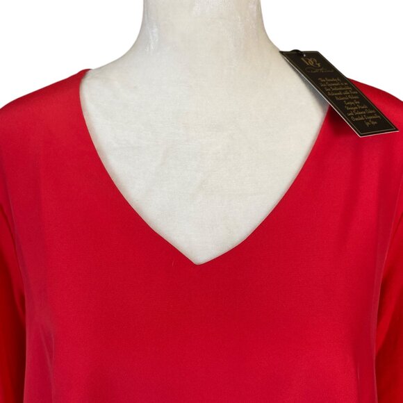 DG2 by Diane Gilman bright red long sleeve layered pullover v-neck blouse size M - Picture 4 of 9